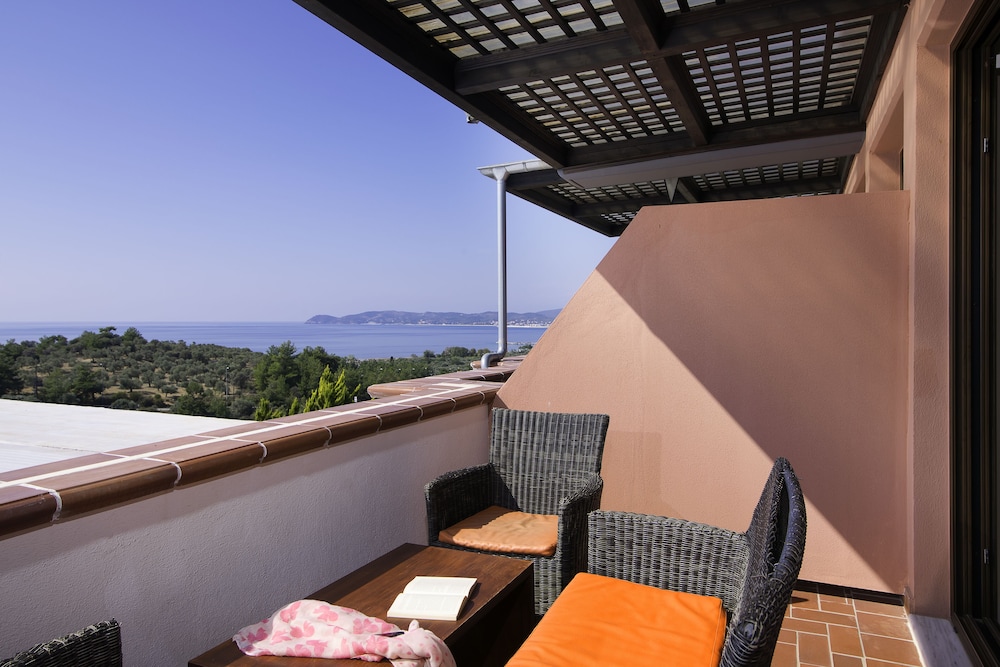 Kallisti Apartment Hotel 27/38