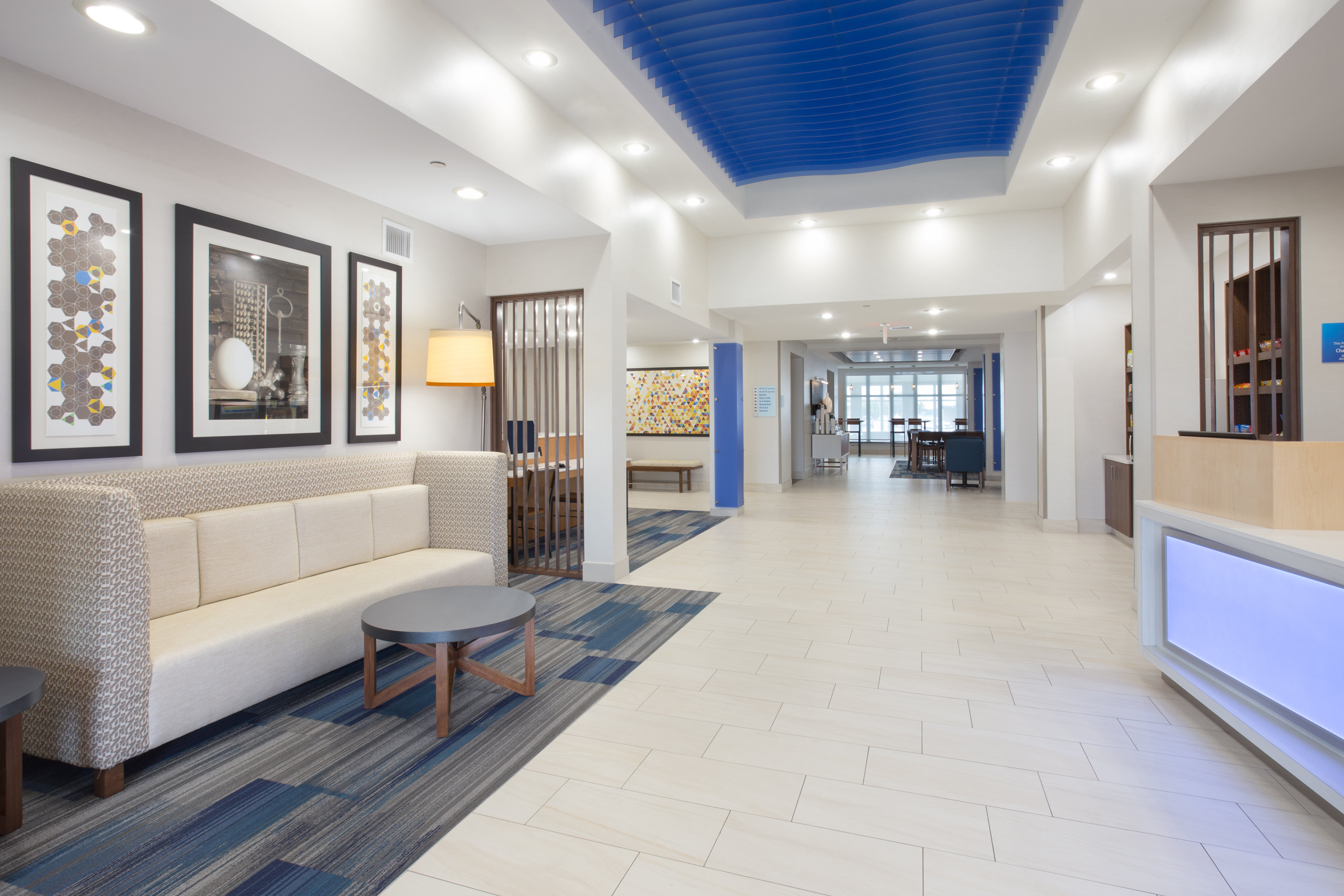 Holiday Inn Express Hotel Suites Amarillo 30/53