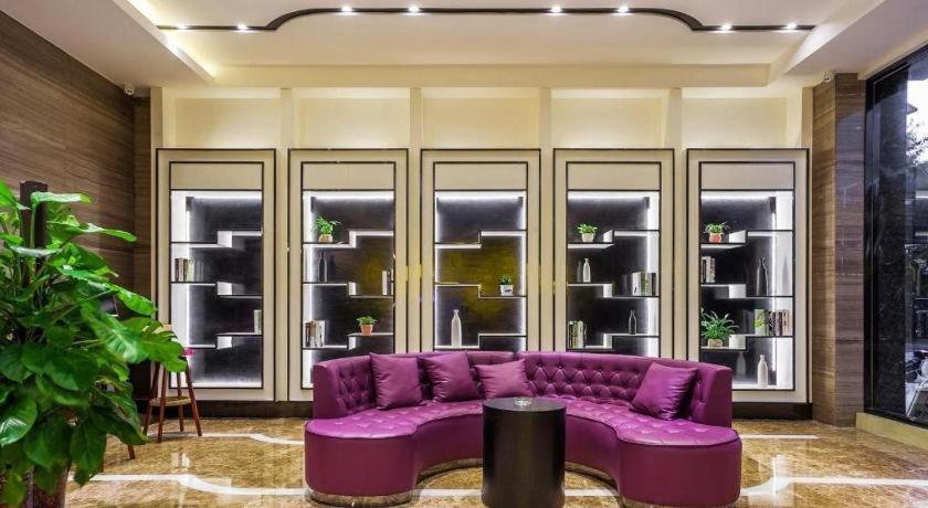 Lavande Hotel (Ganzhou Golden Plaza) 42/56