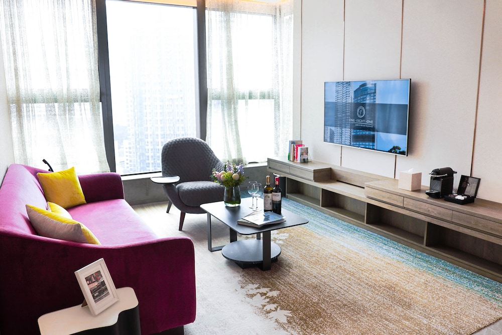 Oasis Aurum 181 Hotel 34/43