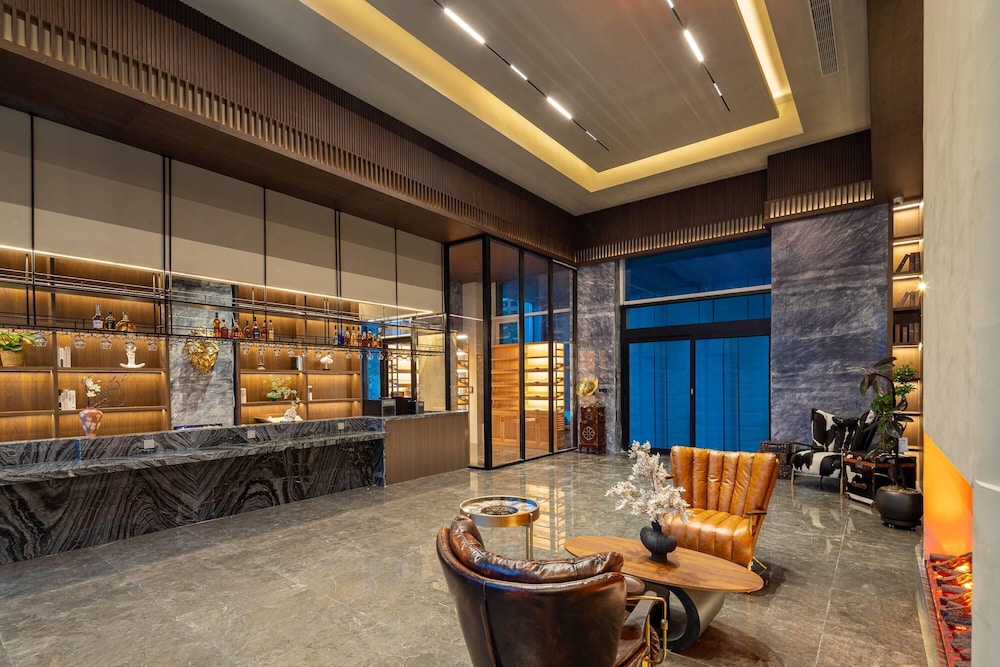 Days Hotel by Wyndham Weihai Huoju Eight Street 33/37