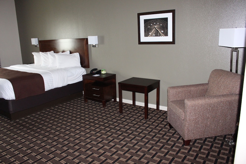 Baymont by Wyndham Columbus 20/37