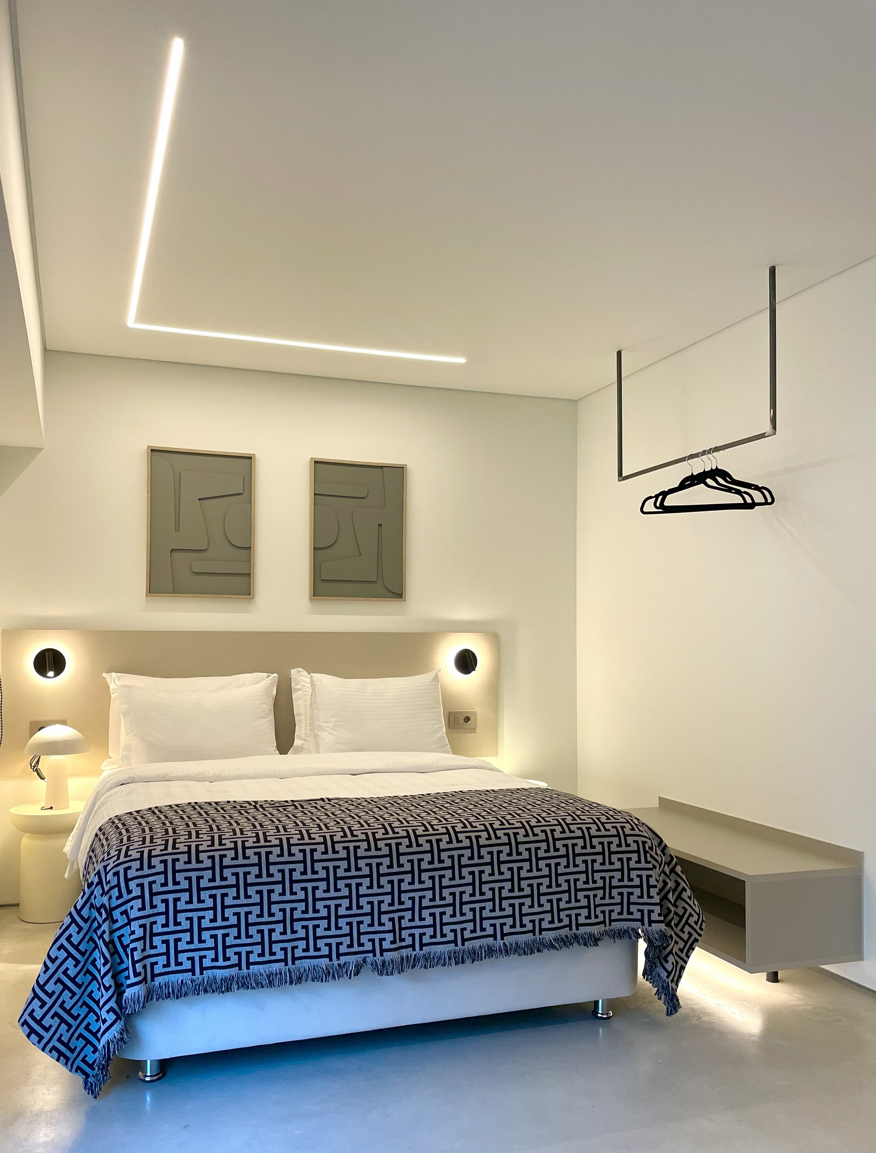 THE NIXON Luxury Suites and Apartments Athens 62/63