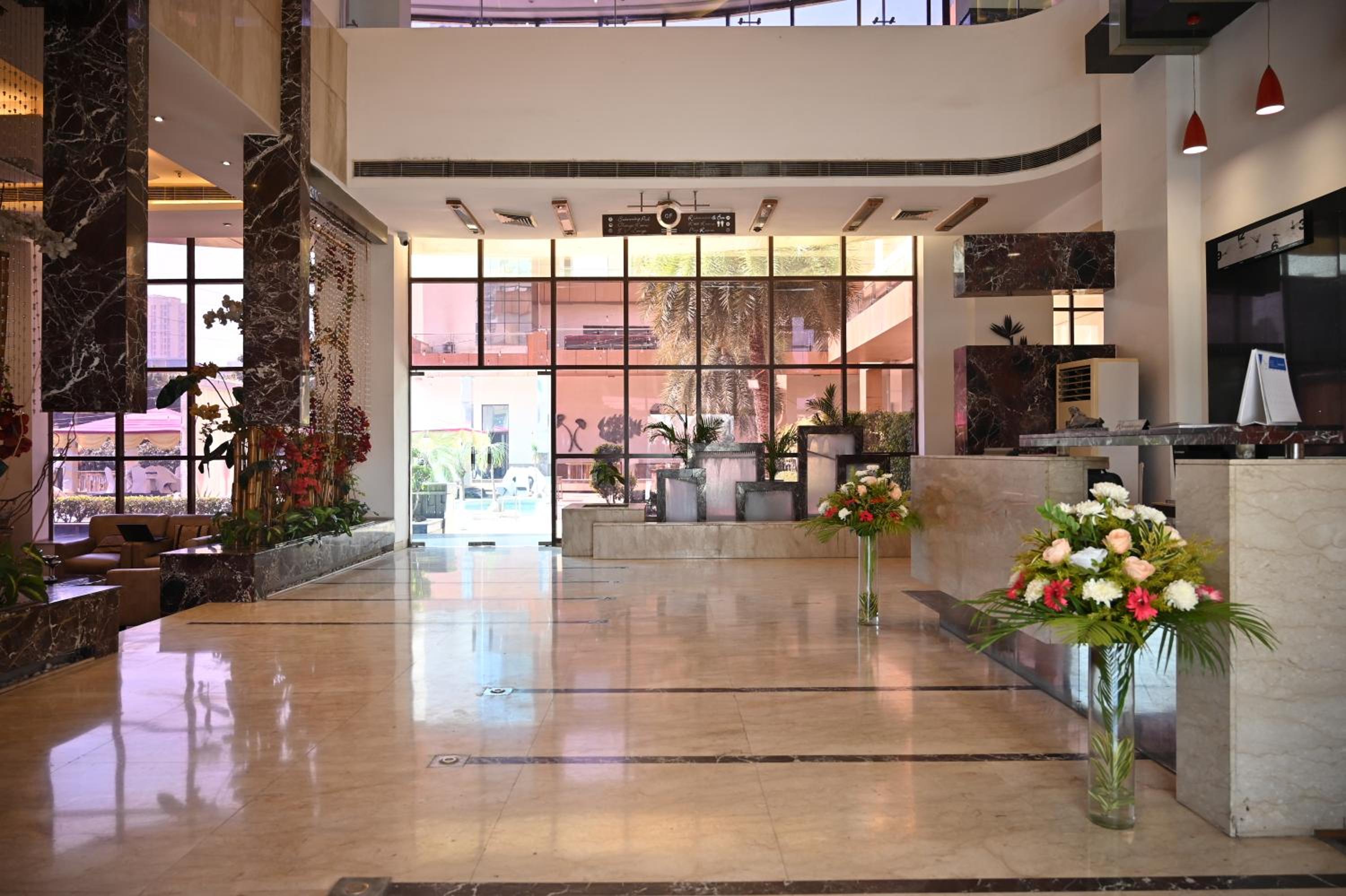 CLUB FLORENCE HOTEL 9/40