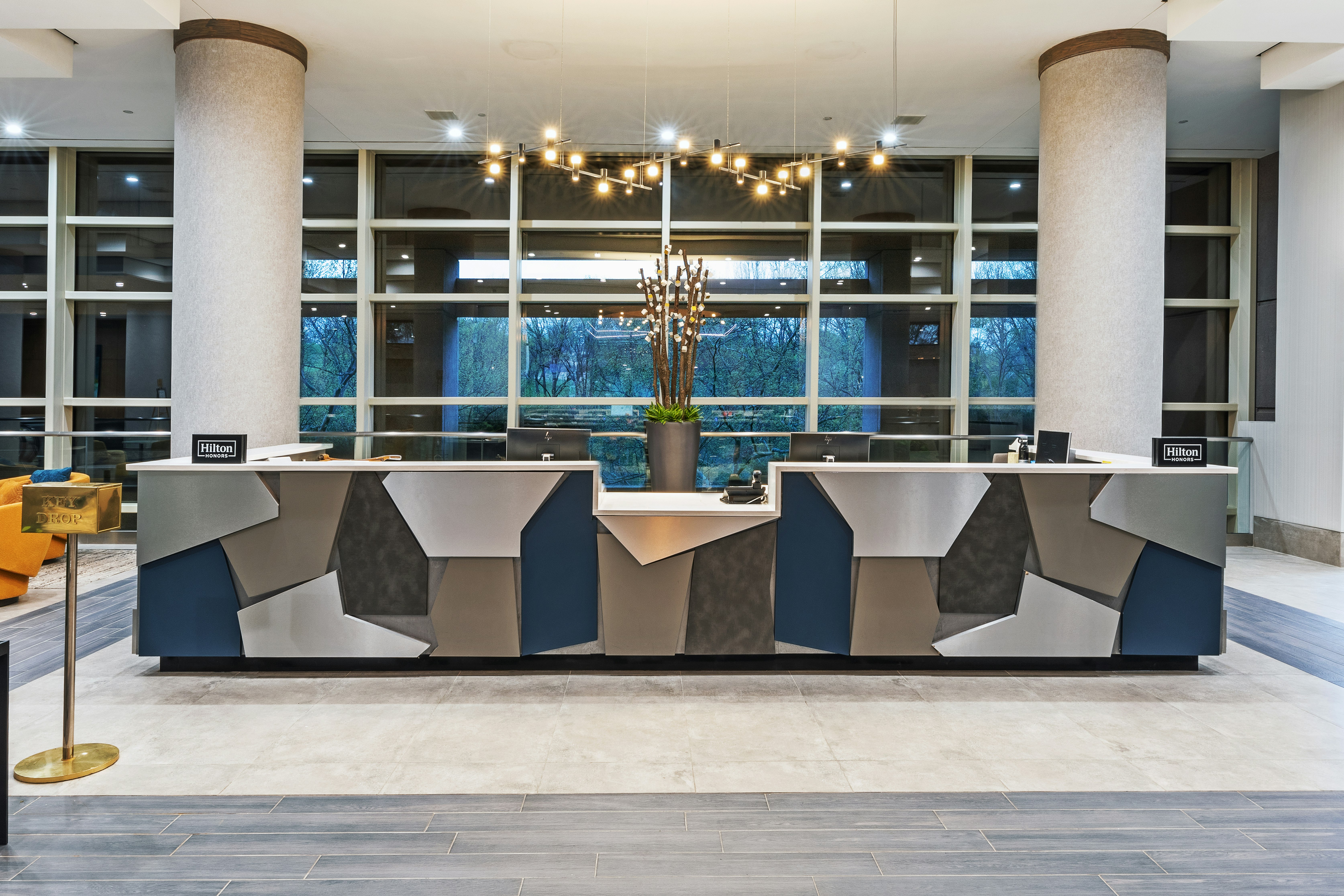 Doubletree Hotel Tulsa At Warren Place 41/72