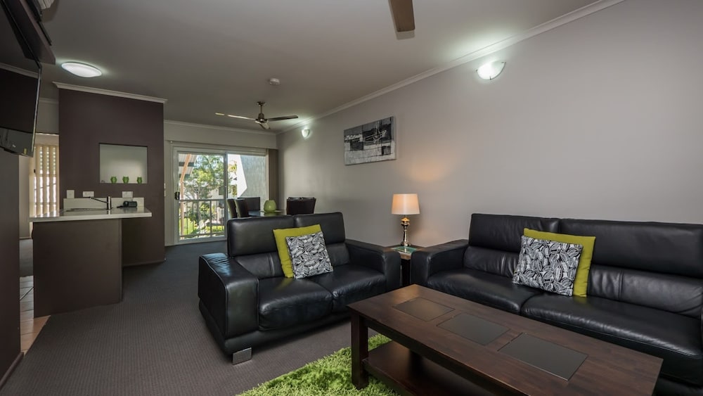 Marlin Cove Resort 47/72