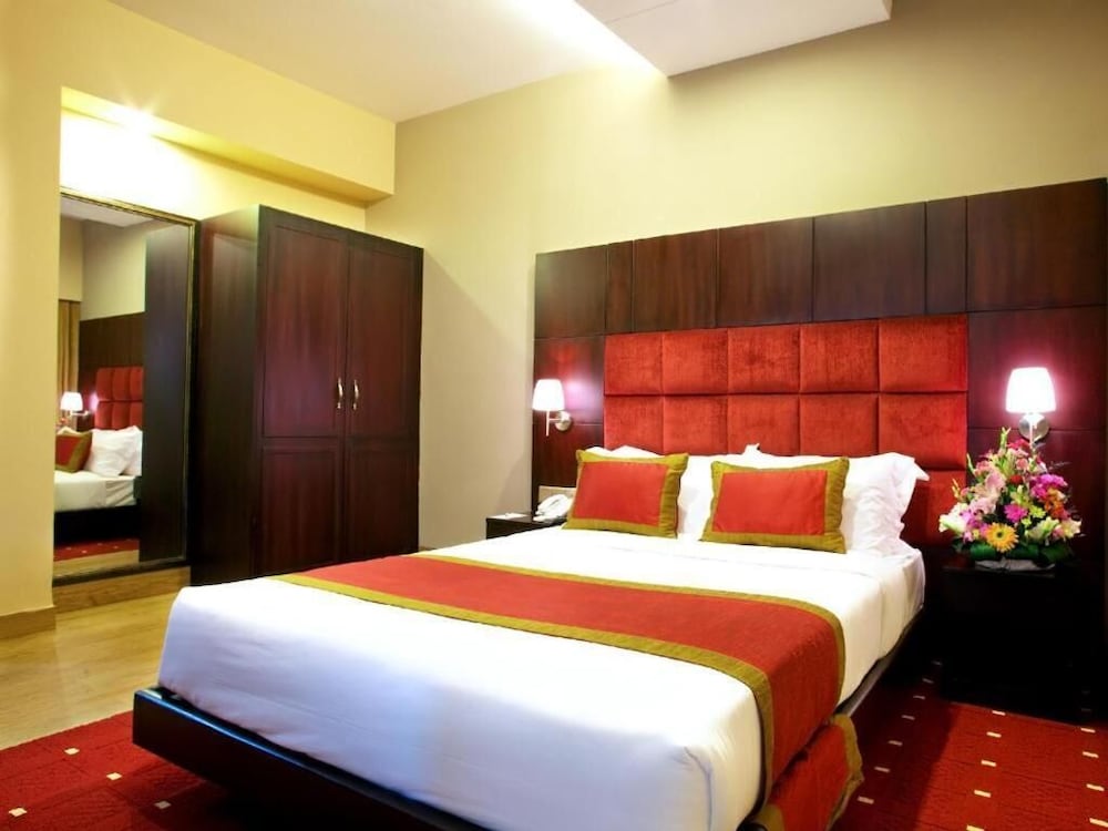 غرفة ديلوكس بسريرين منفصلين، West Park Inn 5/5