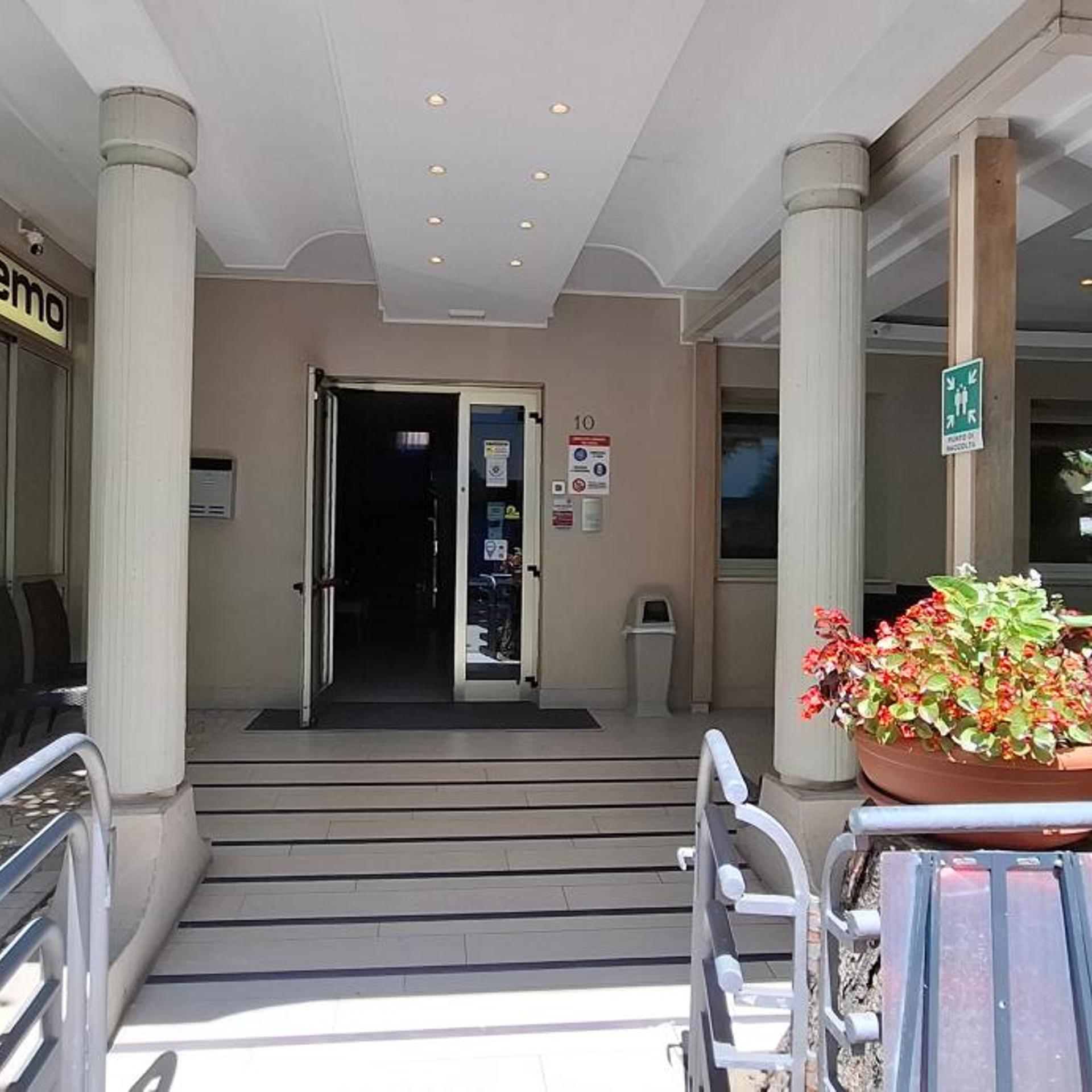 Hotel San Remo 4/15