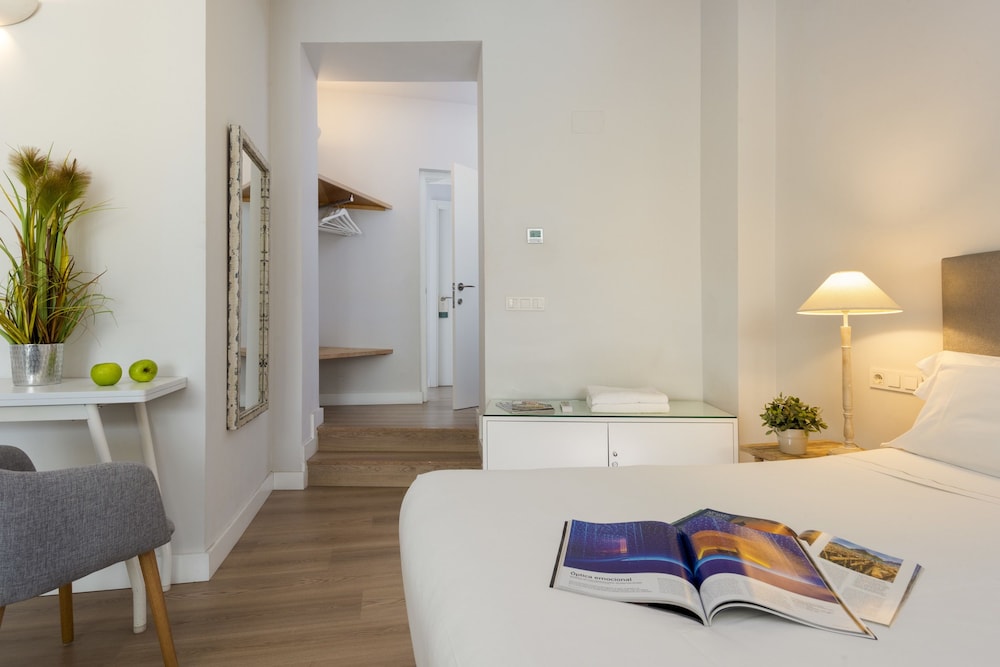 SUITES SEVILLA PLAZA 23/55