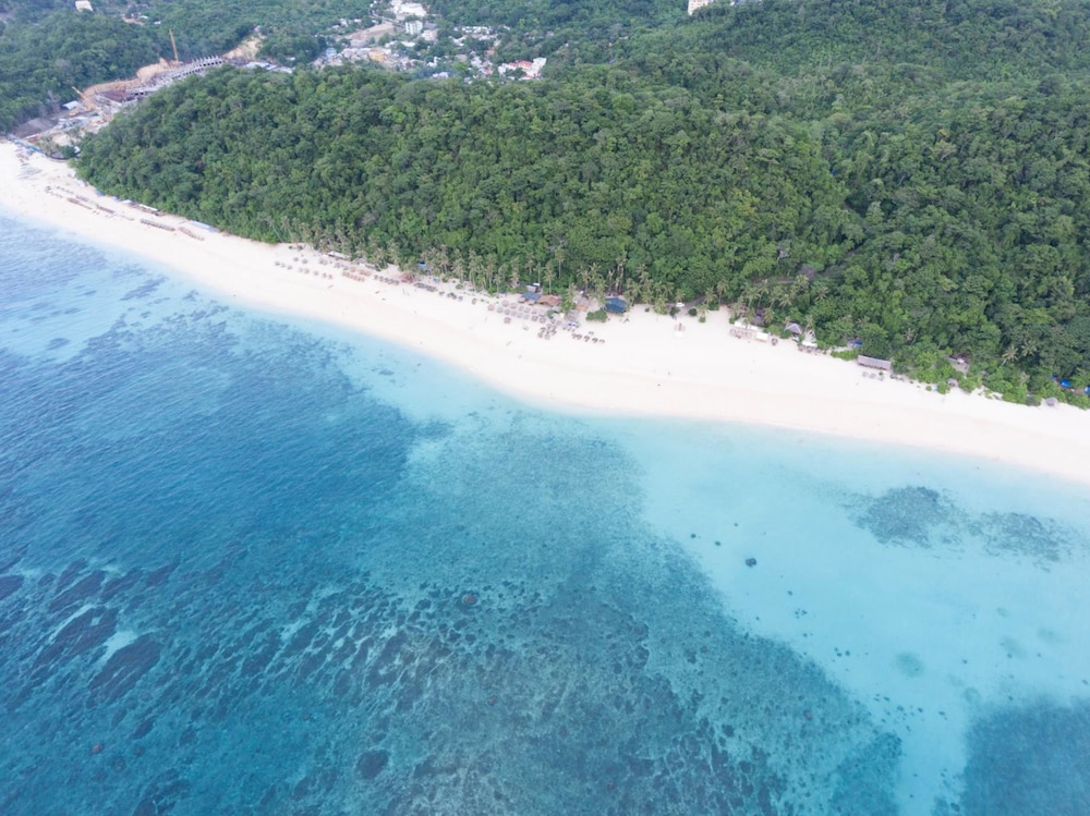 The Orient Beach Boracay 72/80