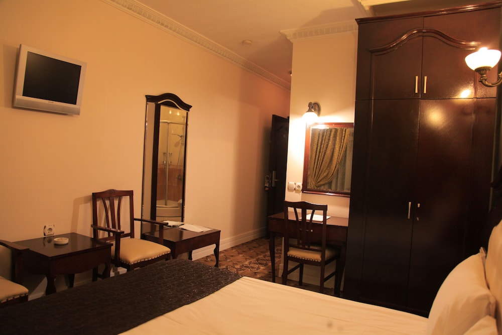Royal Anka Hotel 23/32