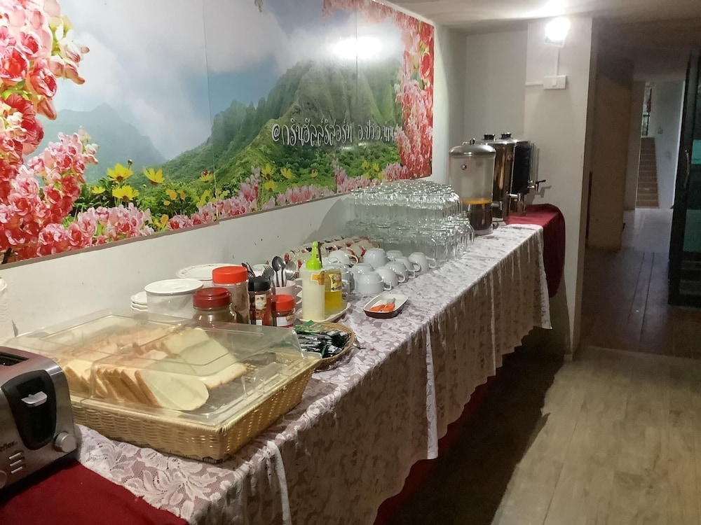 Green Hill Resort 8/50