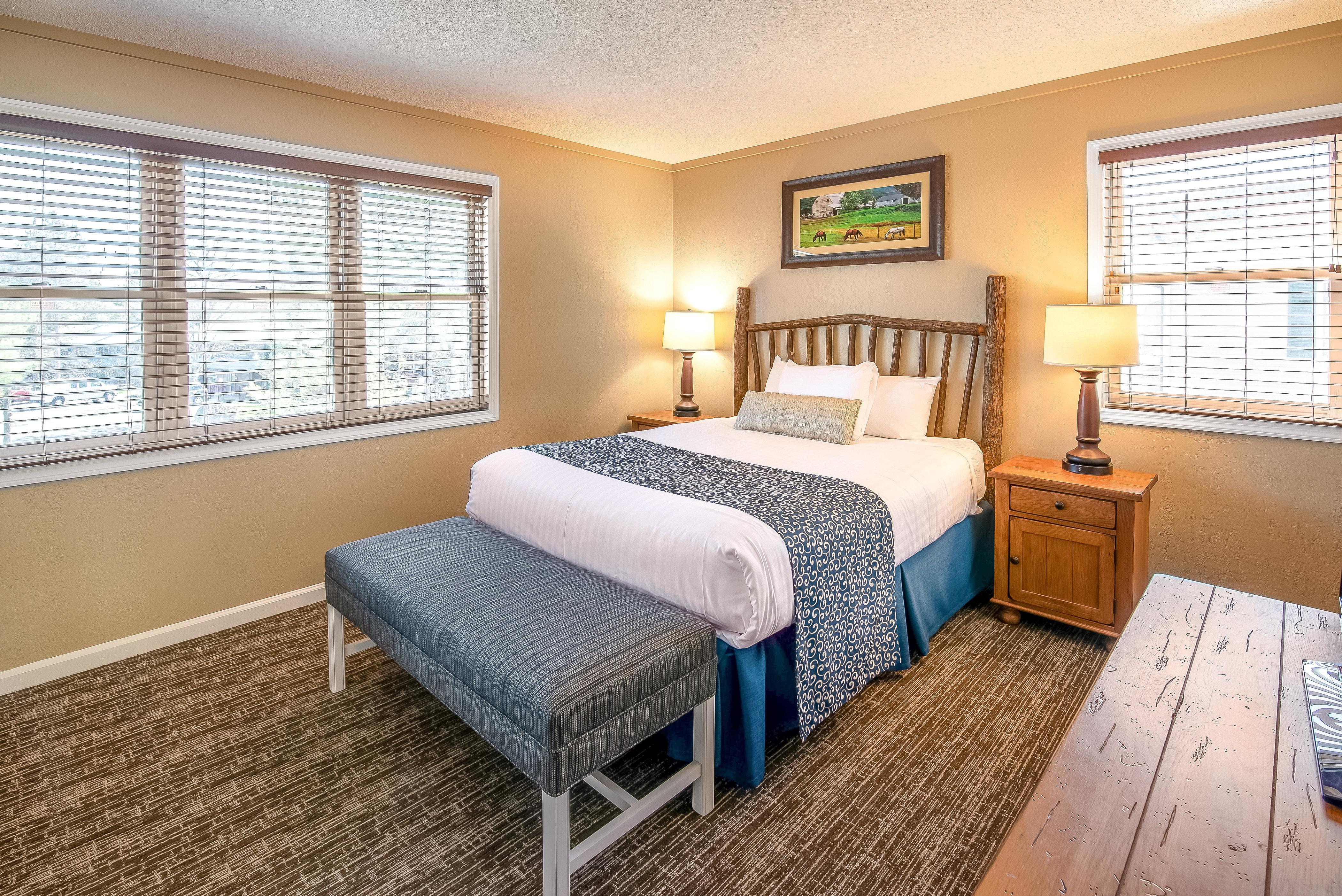 Room at Holiday Inn Club Vacations Oak n Spruce Resort Berkshires, South Lee