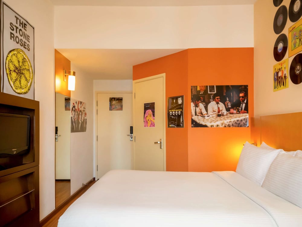 Ibis Singapore on Bencoolen 33/70