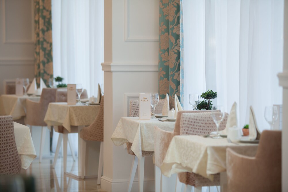 Hotel Perla 27/50