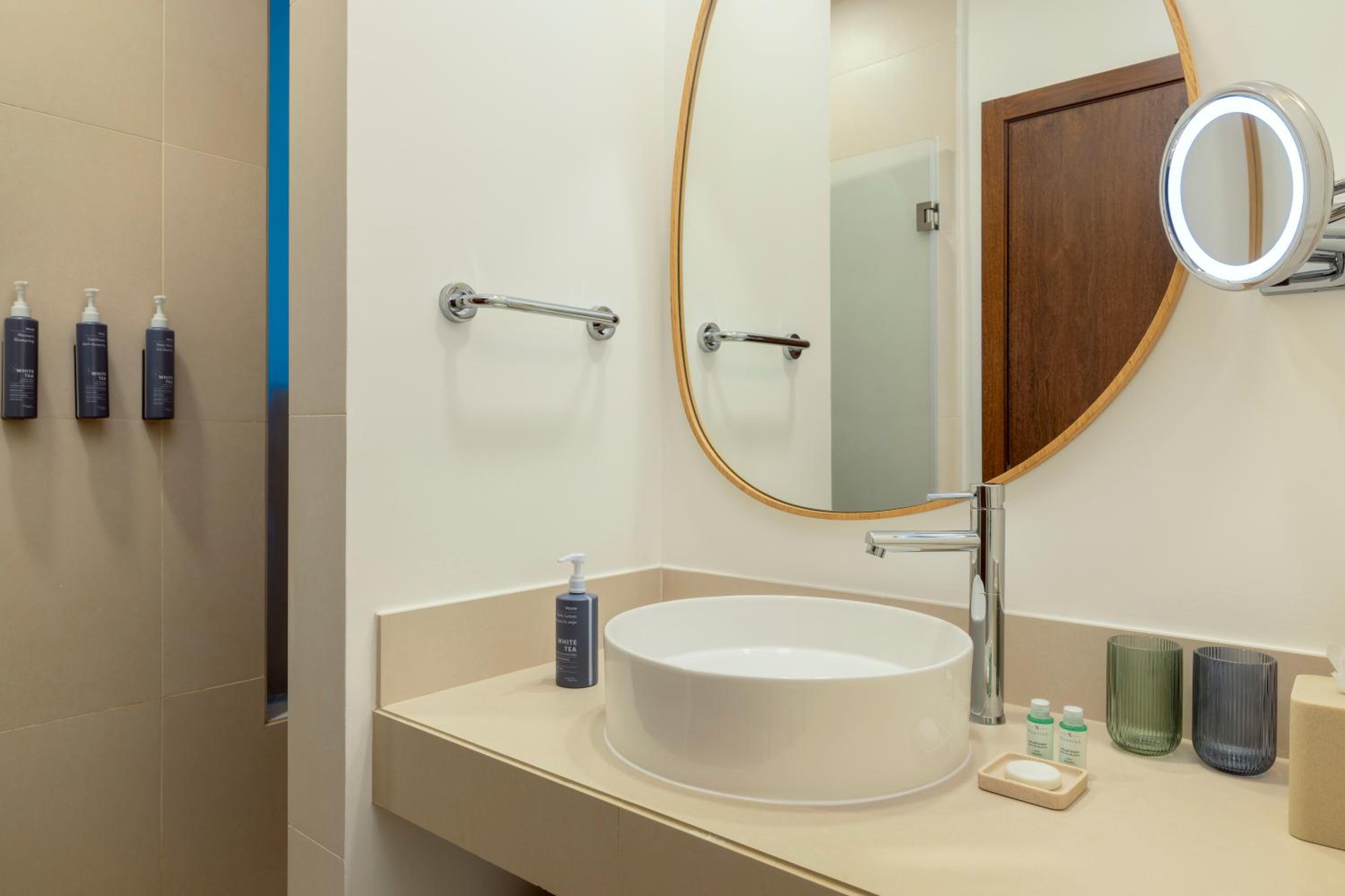 Junior Suite, King Bed, Pool View, Balcony, The Westin Salgados Beach Resort, Algarve 6/10