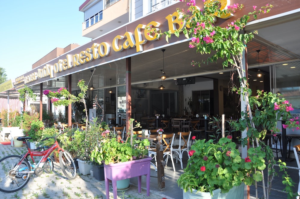 Neoss Butik Otel Sigacik 4/27