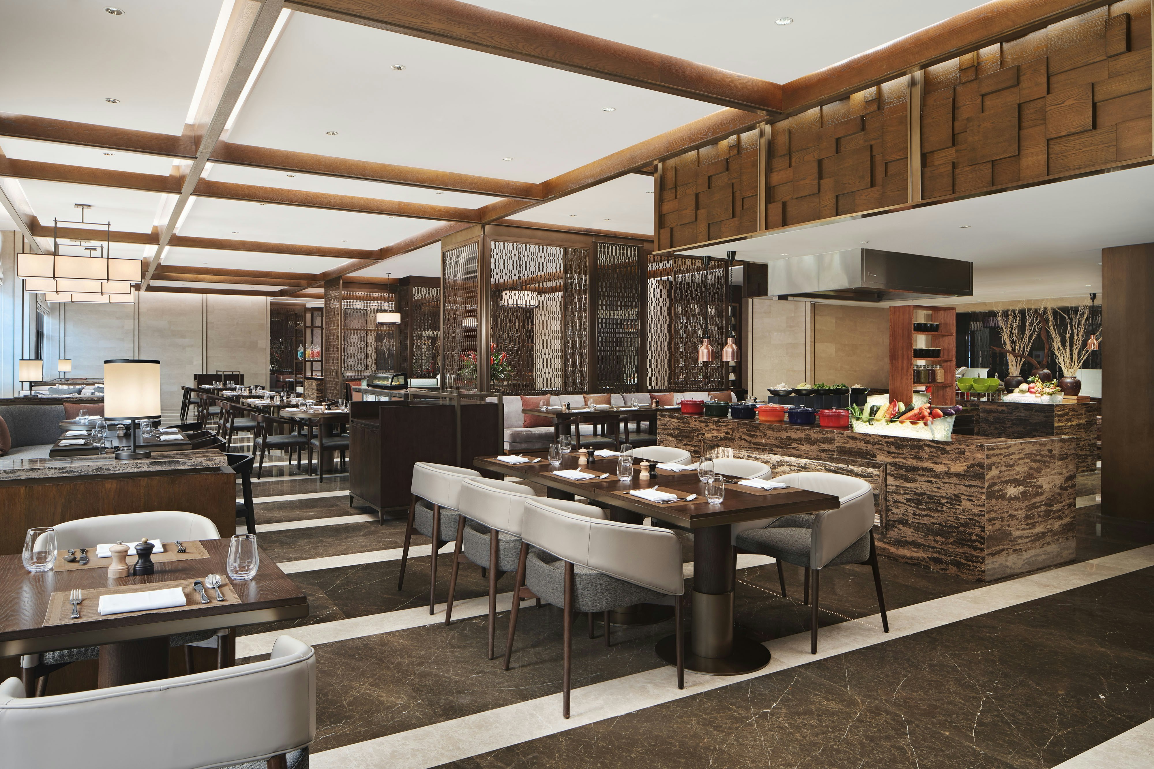 Sheraton Yunfu Xinxing Hotel 37/55