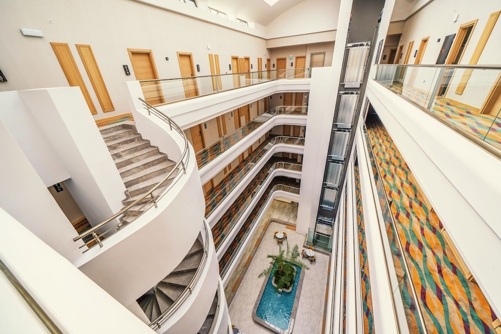 Premier Nergis Beach Hotel 6/50