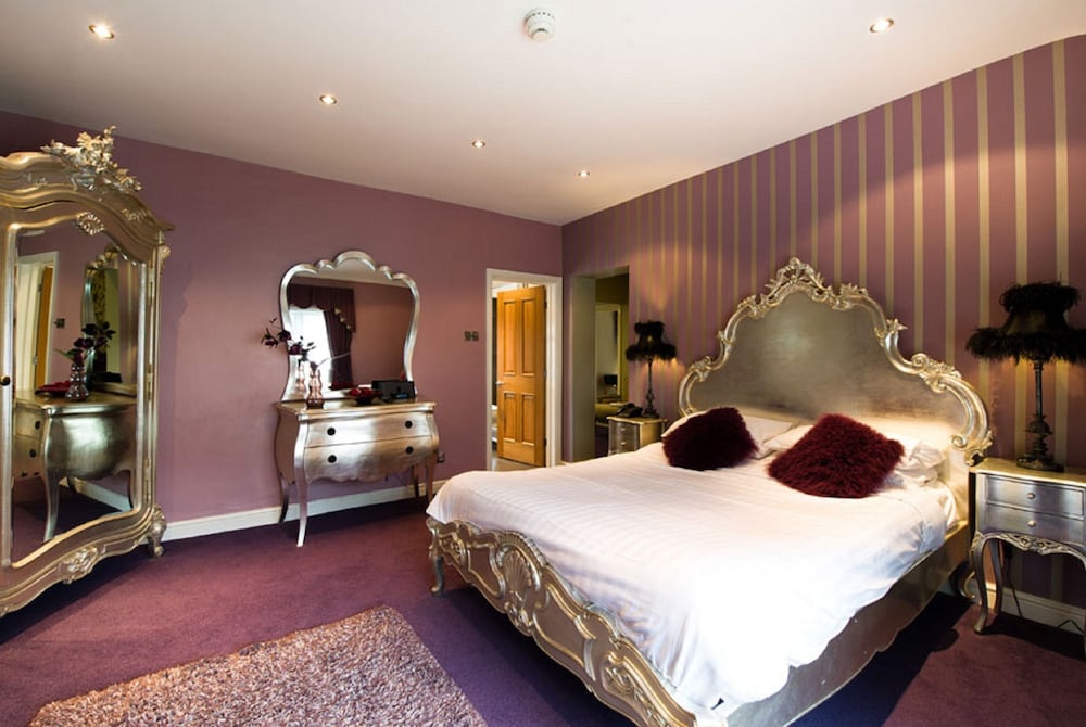 Hotel Wrexham 3/50