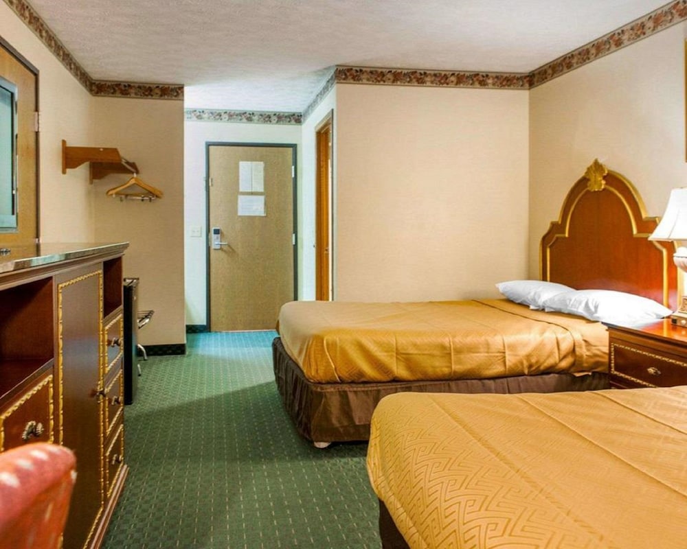 Fairbridge Inn Express Chesterton 11/53