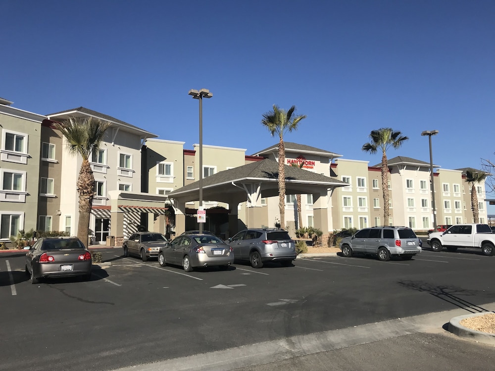 Hawthorn Suites By Wyndham Victorville 3/33