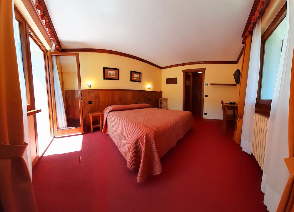 Hotel Crampon 31/69