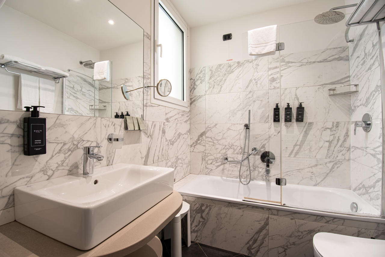 Hotel Regina Milano 54/55