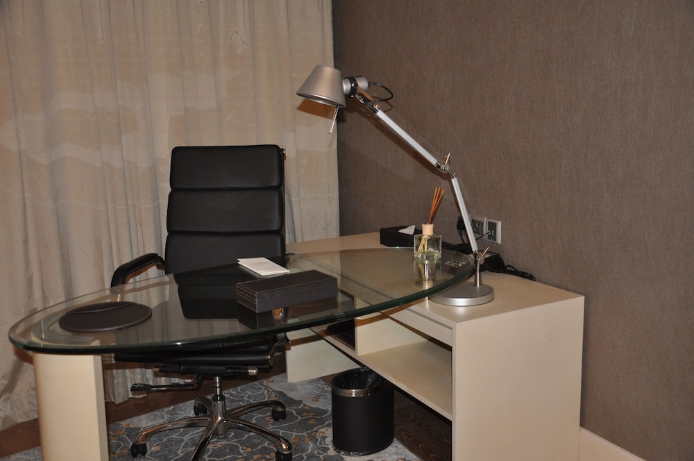 Grand Skylight International Hotel Gongqingcheng 22/24