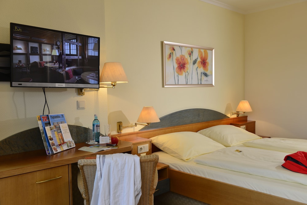 TRIP INN Landhotel Bad Soden-Salmuenster 7/50