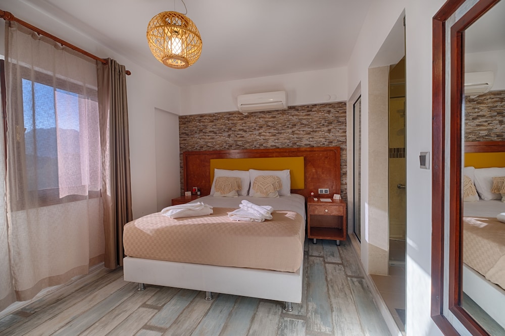 Les Terrasses Selimiye Hotel 6/50