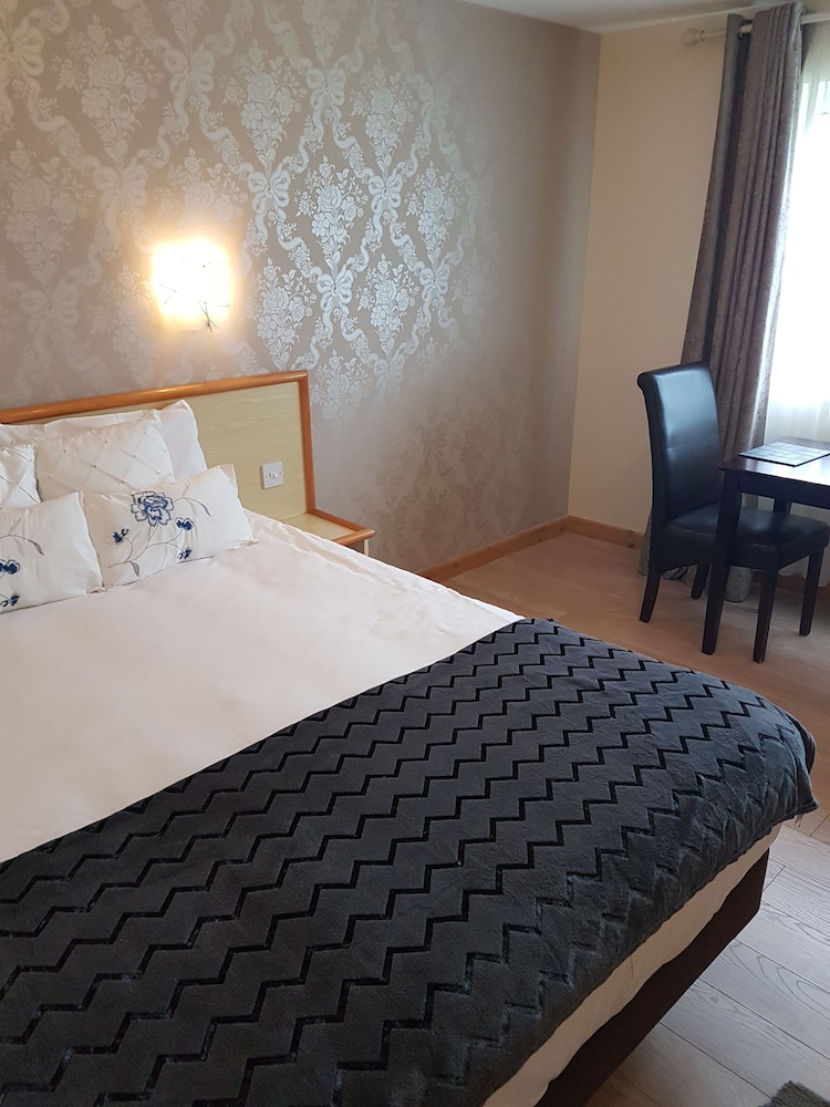 Travel Plaza Hotel 13/69