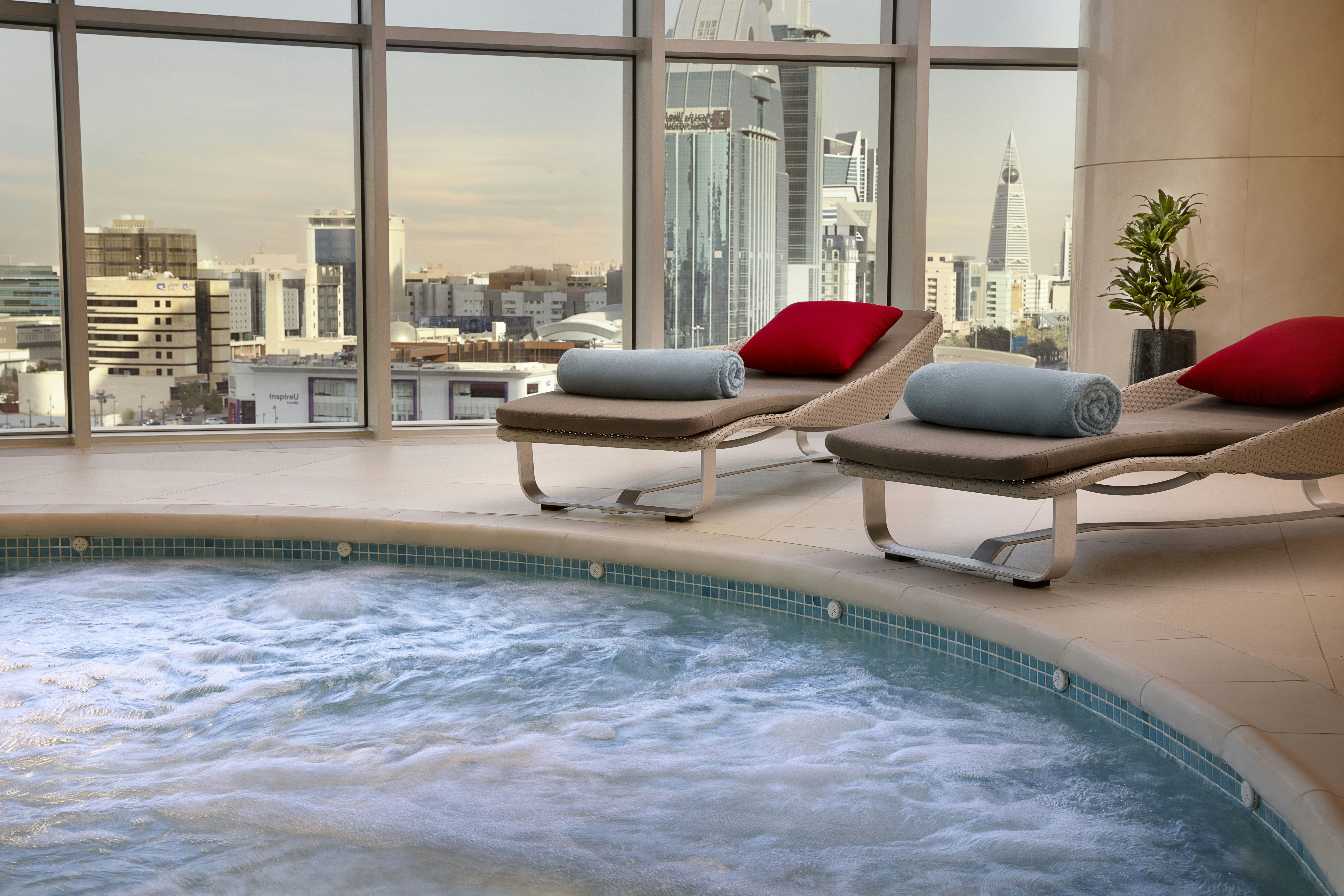 هيلتون الرياض العليا(Hilton Riyadh Olaya) 29/57