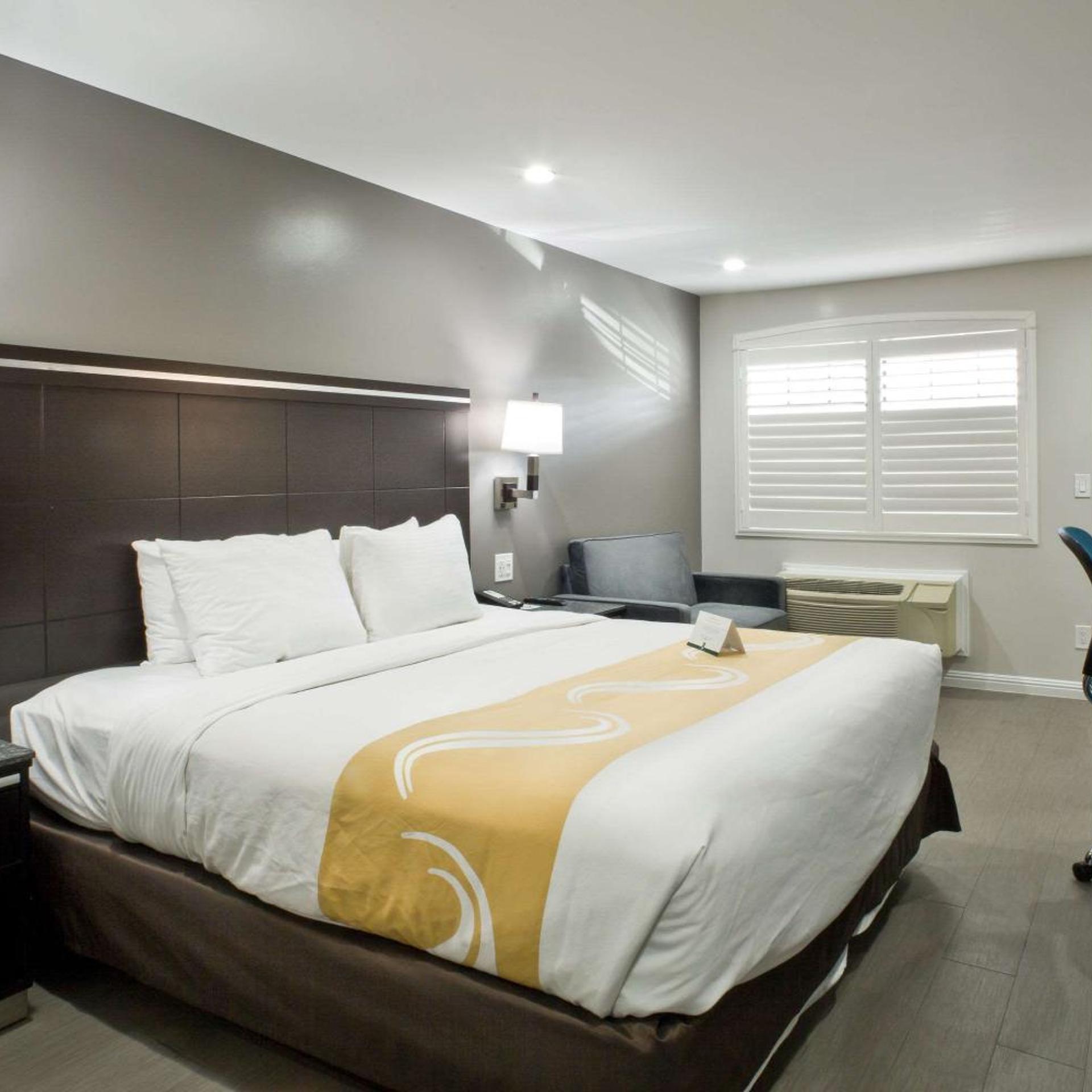 Upgrade, King Bed, Accessible