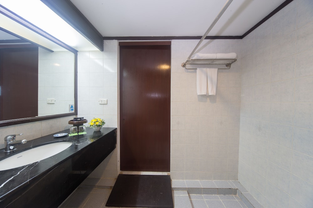 The Imperial Hotel And Convention Centre Phitsanulok 29/67