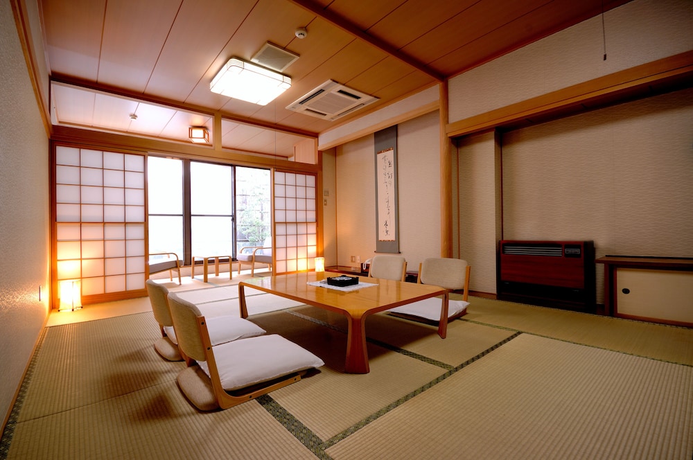Hotel Pony Onsen 15/16