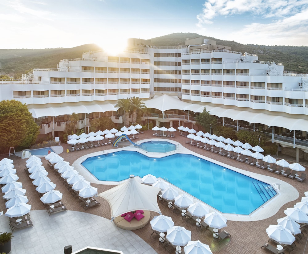 Richmond Ephesus Resort 61/63
