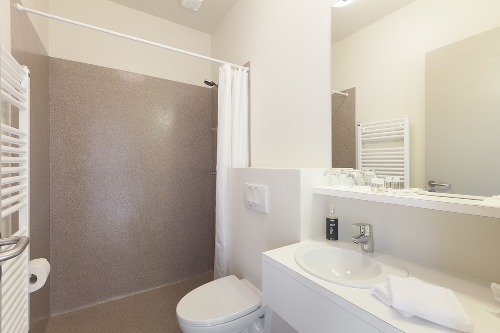 GEO HOTEL GRINDAVIK 48/50