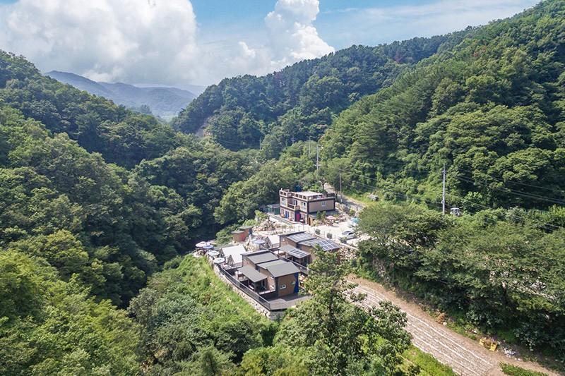 Gyeongju Rosso House Pension 18/25