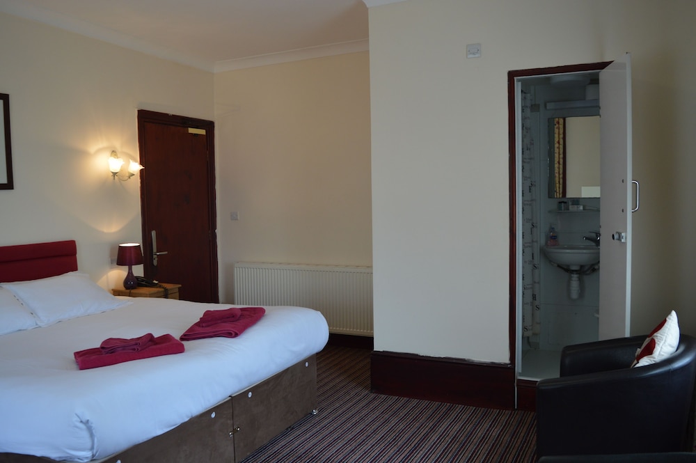 The Globe Hotel 24/37