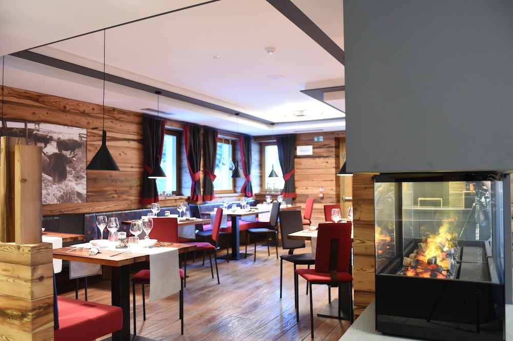 Dolomeet Boutique Hotel 35/50