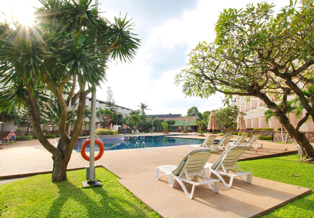 Hotel Tropicana Pattaya 72/78