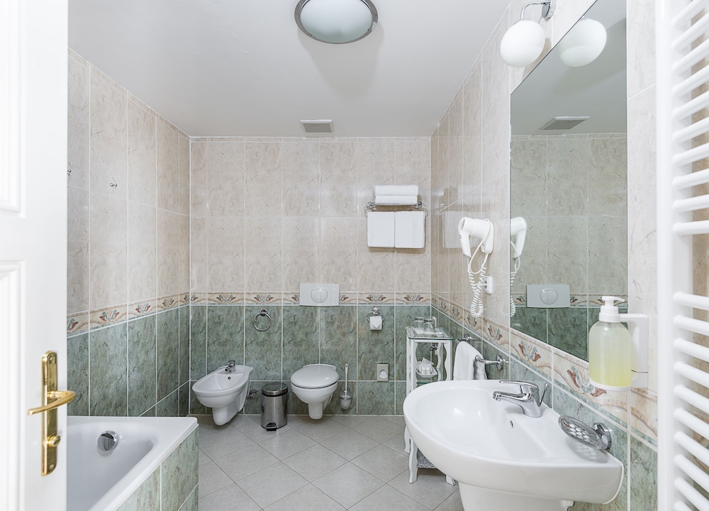 Hotel Residence Romanza 18/62