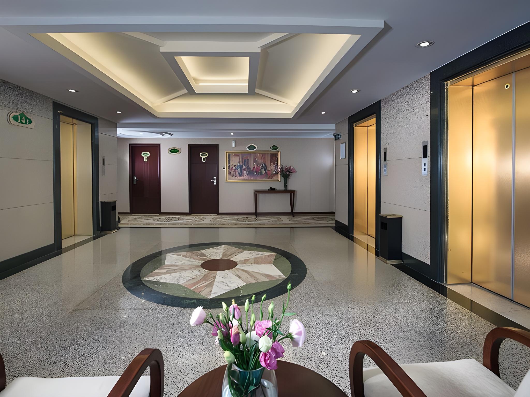 Vienna Hotel Guangzhou Shaheding Metro Station Branch 19/48