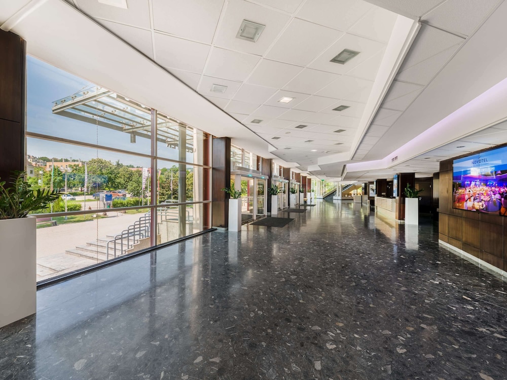 Novotel Budapest City and Budapest Congress Center 67/70