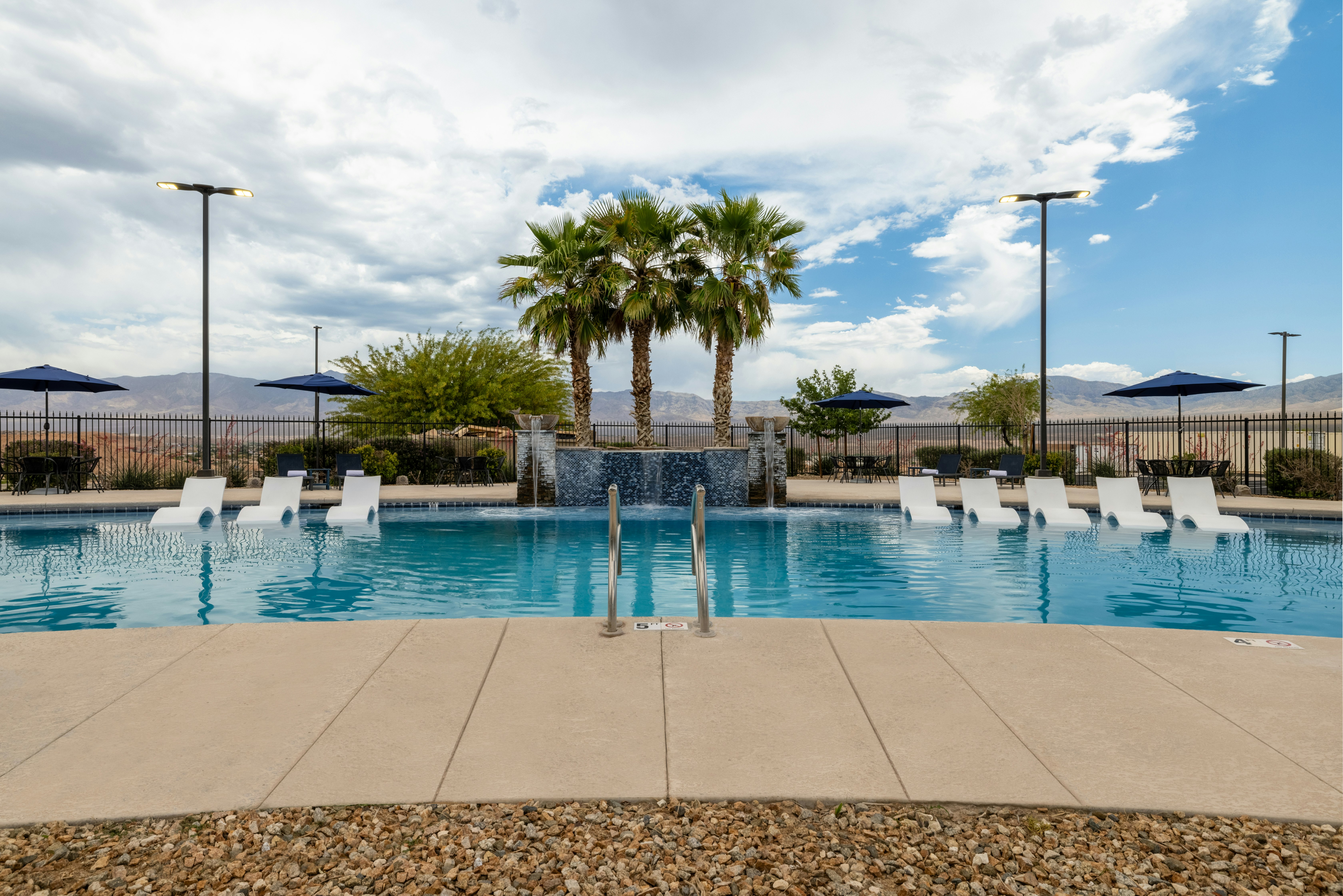Hampton Inn & Suites by Hilton Mesquite 42/44
