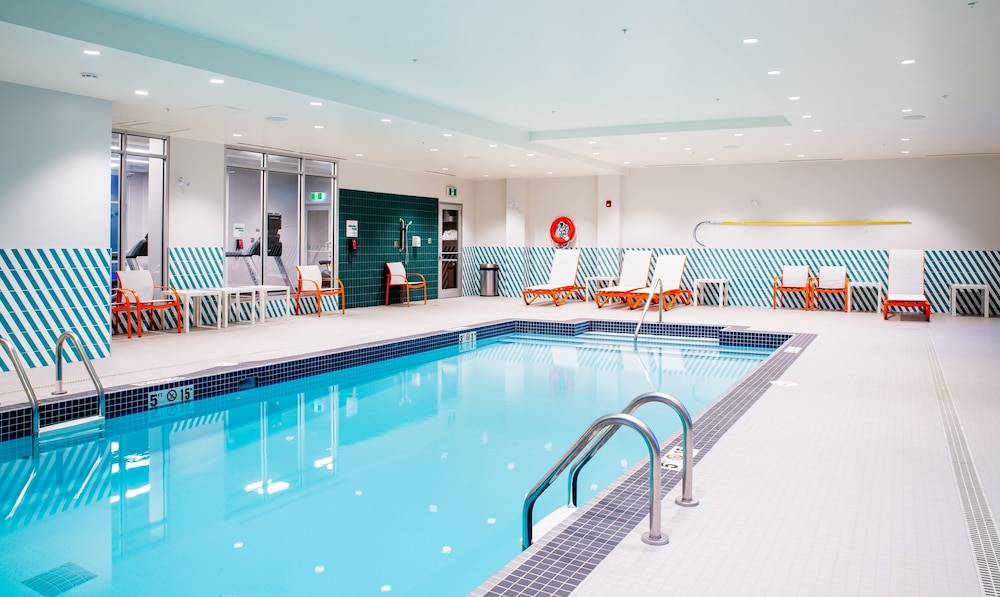 Holiday Inn Edmonton S Ellerslie Rd 23/48