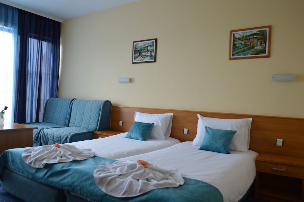 Aquamarine Hotel 31/68