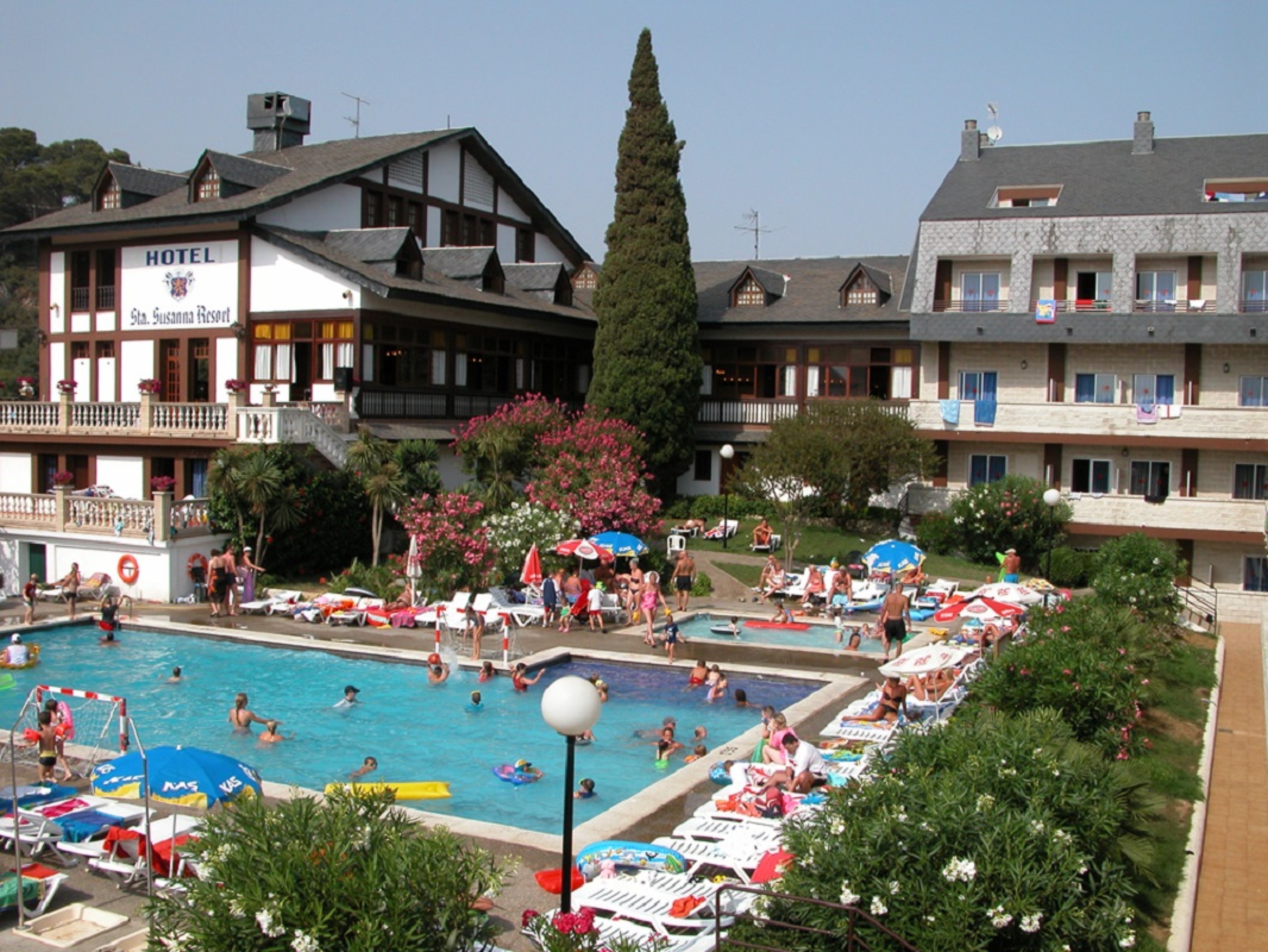 Santa Susanna Resort 17/24