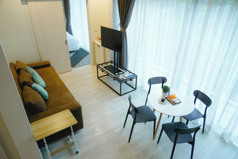T-REX BURIRAM BOUTIQUE HOTEL 26/37